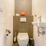 Apartment De Haen Luxury Villa: Private With Jacuzzi And Sauna *