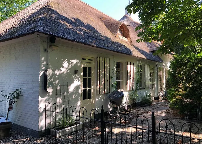 De Haen - Privé-appartementen 43 Of 60 M2 Met Tweepersoons Bubbelbad - Finse Sauna - In Westvleugel Luxe * Oss