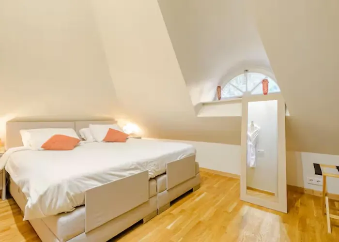 Daire De Haen - Prive-appartementen 43 Of 60 M2 Met Tweepersoons Bubbelbad - Finse Sauna - In Westvleugel Luxe